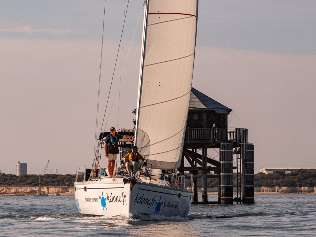 Excursion journée en voilier à La Rochelle - Kelone